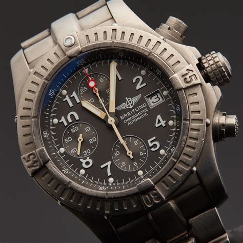 breitling avenger chronomat